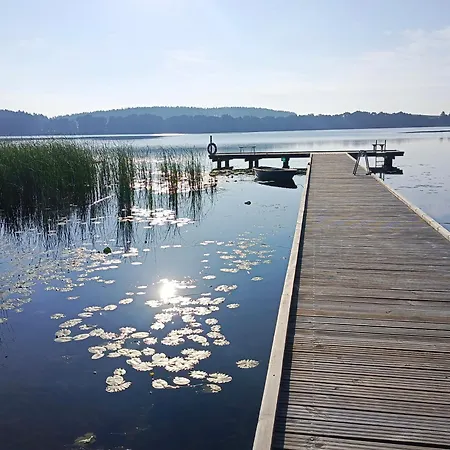 Nobles W Spokojnej Okolicy W Poblizu Jeziora Mierzejewo (Warmian-Masurian)